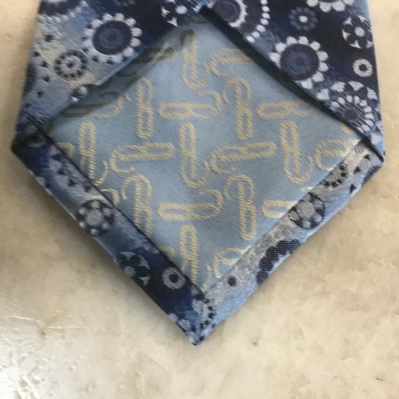BELISI SILK TIE - Picture 3 of 6